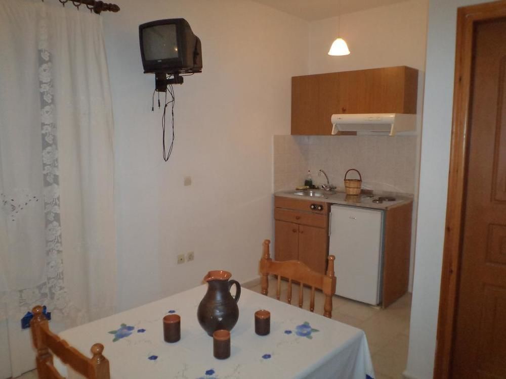 Helios Beach Studios Pláka Екстериор снимка